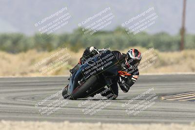 media/Oct-13-2025-Moto Forza (Mon) [[a66d839500]]/2-A Group/Session 3 (Turn 16)/